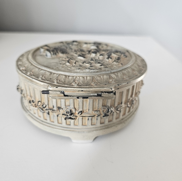 Painted Brass Trinket Box - Picture 5 of 5